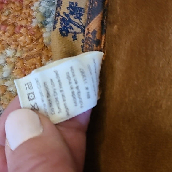 Kate Quinn Button Up light jacket - Picture 3 of 9